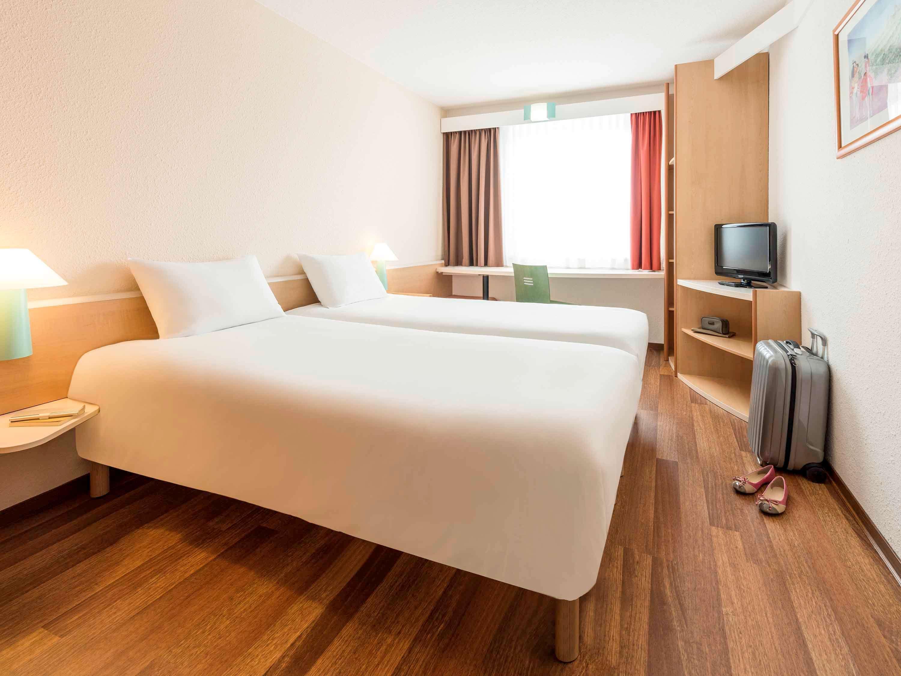 Ibis Hotel Muenchen Garching Garching bei München Kültér fotó