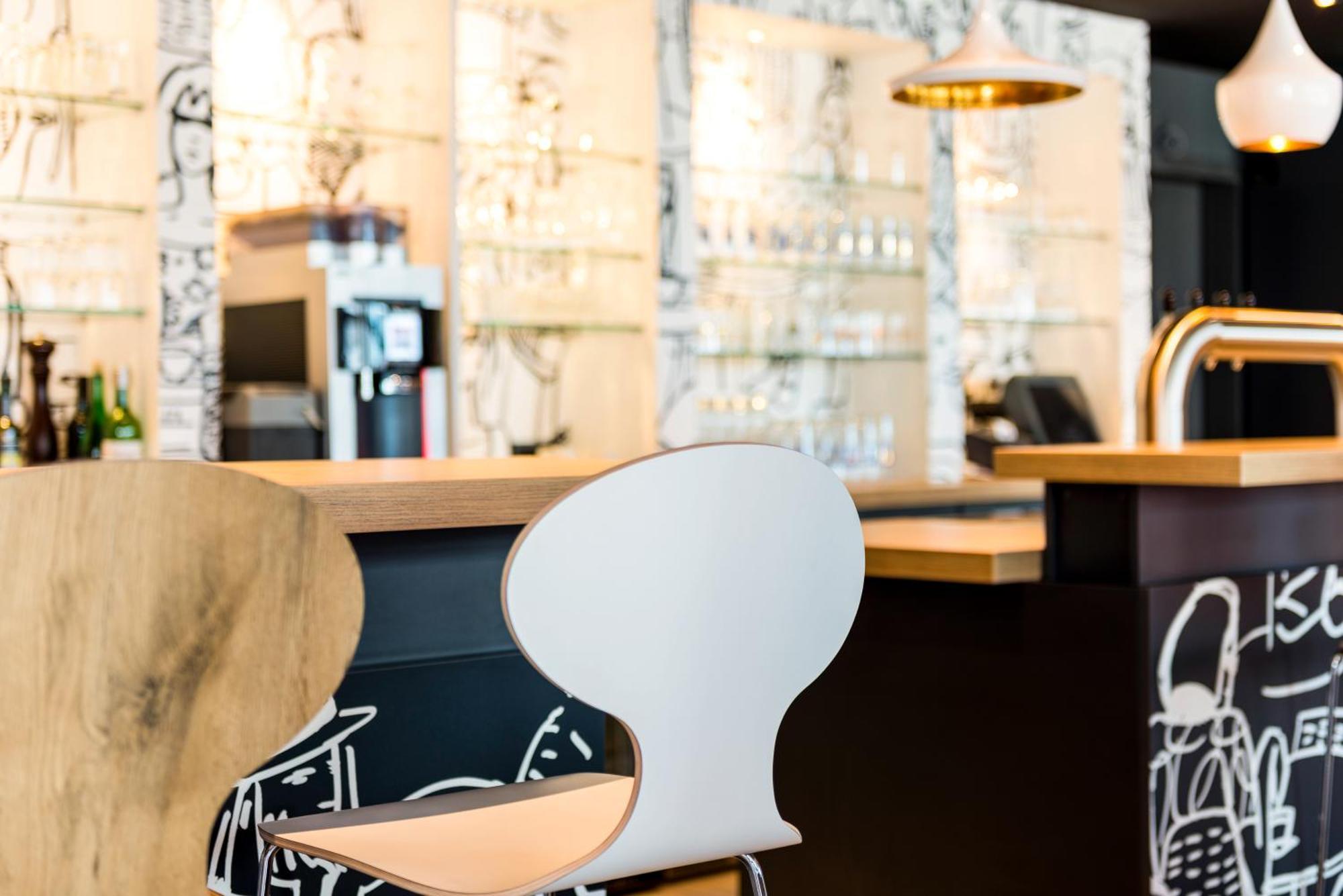 Ibis Hotel Muenchen Garching Garching bei München Kültér fotó